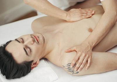 Tantramassasje til Nirvana