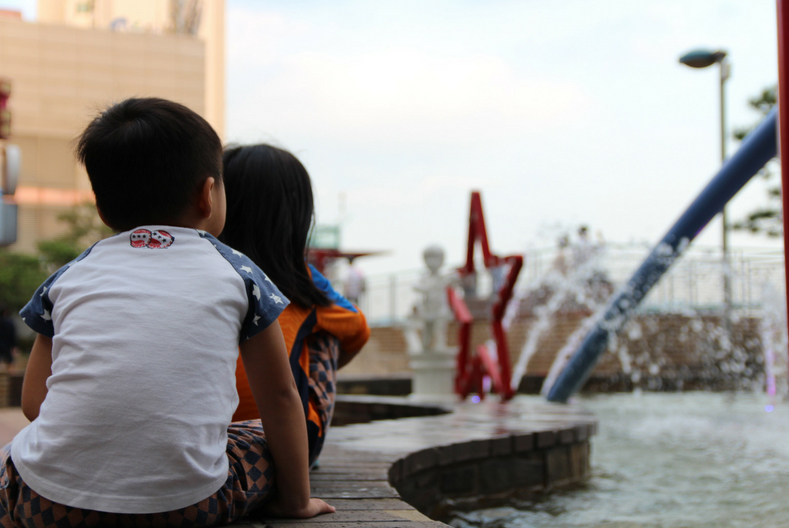 Ferie er høytid for sexovergrep mot barn – Ikke se bort!